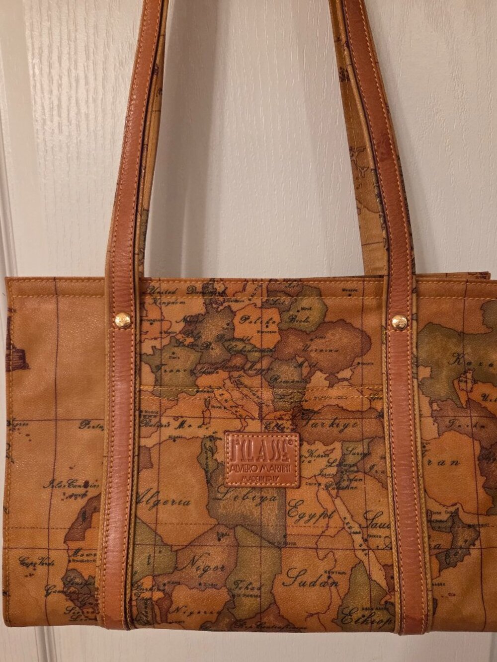 Alviero Martini Rare 1A Classe Geo Map Tote Bag Tan Leather with matching wallet
